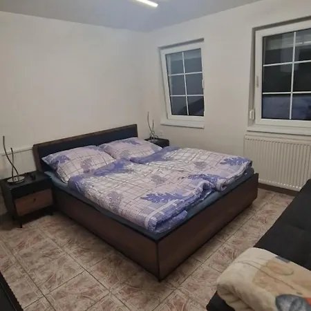 Lavande Apartment *